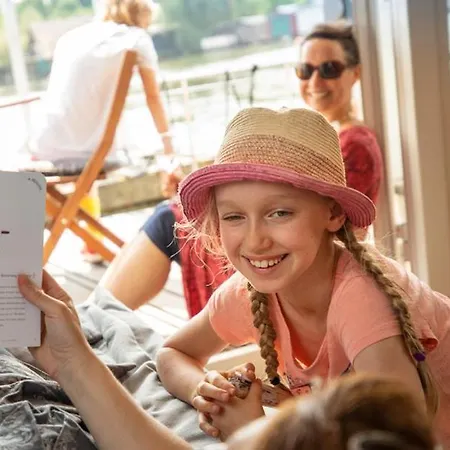 Apartmán Kuhnle-tours Ferienwohnung