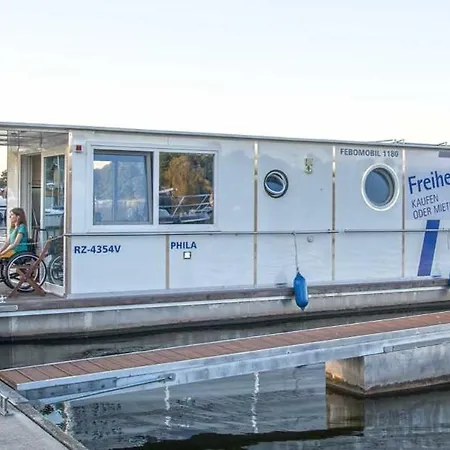Kuhnle-tours Ferienwohnung Rechlin