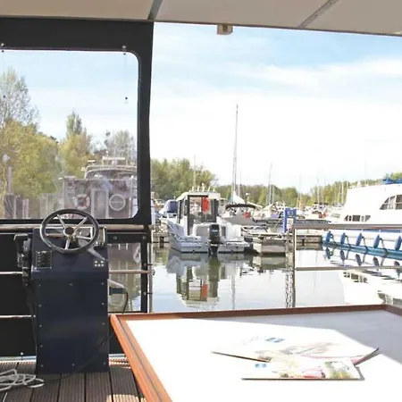 Kuhnle-tours Ferienwohnung * Rechlin