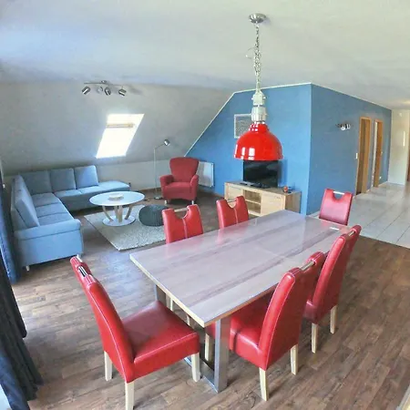 Apartmán Kuhnle-tours Ferienwohnung