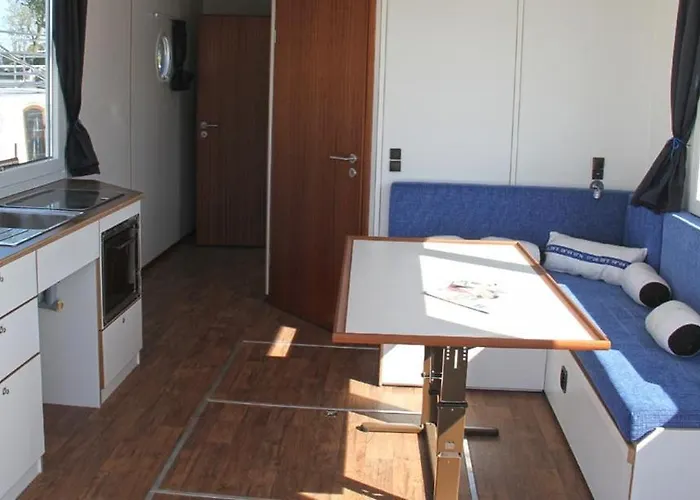 Kuhnle-tours Ferienwohnung * ريكلين
